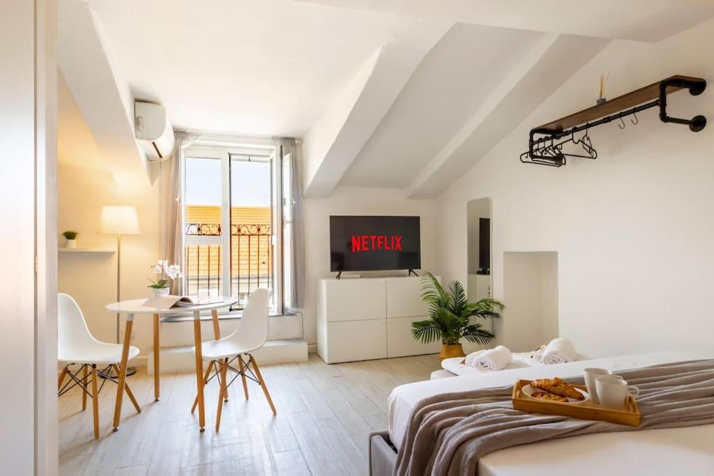 Centro Deluxe Suite Con Wi-Fi E Netflix Torino Eksteriør bilde